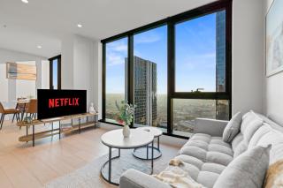 Luxury CBD 3BR Escape with Resort Amenities - Melbourne - 6