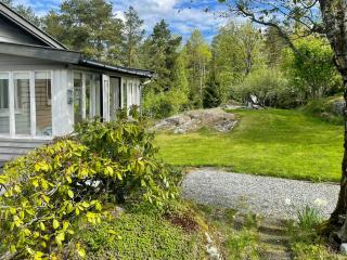 Family Cabin With Fjord Views In Drøbak Heights - 7