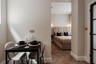 Bold St Sofa Bed Kitchenette Steps To Sights - 9