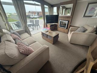 Affordable and Luxurious at Tattershall Lakes - Tattershall - 8