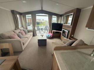 Affordable and Luxurious at Tattershall Lakes - Tattershall - 2