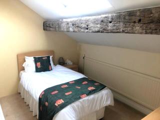 Whalley Abbey - B&B and Retreat House - 2