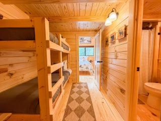 SaunaHaus - Log Cabin plus Private Sauna by the Brook - 4