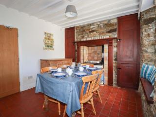 Tregundy Farmhouse - 2