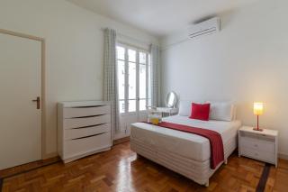 7 minutos da Praia de Copacabana - BR402 - 9