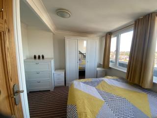 Pet-Friendly 2-Bed Apt Sleeps 5 10 mins to Beach - Ramsgate - 3