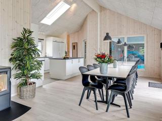 18 person holiday home in Grenaa - Grenå - 7