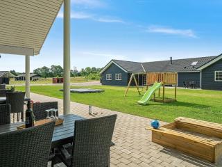 18 person holiday home in Grenaa - 5