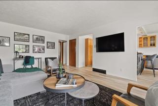 The Coal Stone throw away from Red Deer River 2BR House - Drumheller - 7