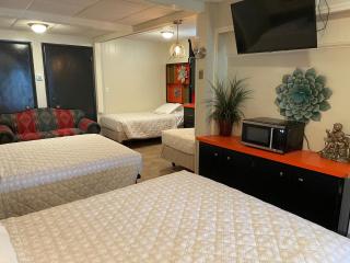 Simmons Motel and Suites - Hershey - 8