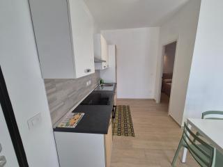 The Sun 365 - Sea View Apartment - 5
