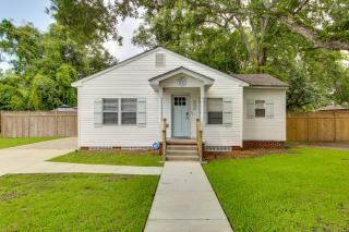 Walk to Beach, Gazebo with Hot Tub Gulfport Gem! - 7