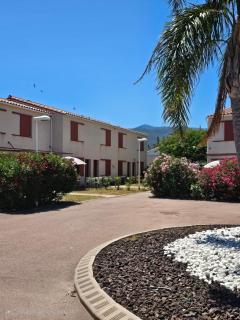 VILLA 6 à 8 personnes dans résidence de tourisme - 8