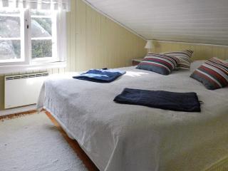 6 person holiday home in LYSEKIL - Lysekil - 1