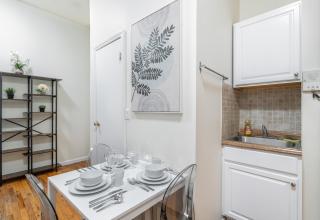 2 Bedroom Hidden UpScale Oasis - 3