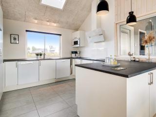 18 person holiday home in Ringkøbing - Ringkøbing - 5