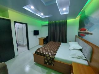 Piccadilly Suites - Lekki - 0