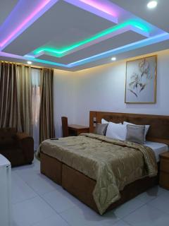 Piccadilly Suites - Lekki - 4