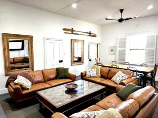 Your next dream farmhouse Milford - - 0