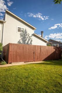 Dog Friendly Oasis Private Hot Tub with Sauna - 9