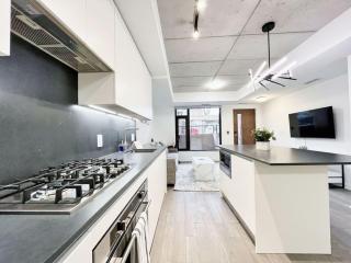 The Junction Nest - Free Parking by Instant Suites - Toronto - 7