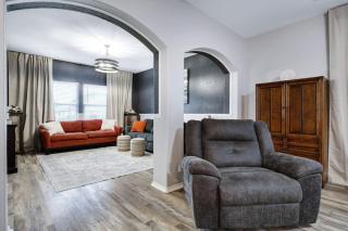 Games, Pet Friendly, Family Fun - 3