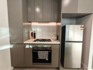 Bright and Spacious 2BR Apartment in Olympic Park - 2