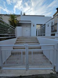 Columbia House - Limassol - 9