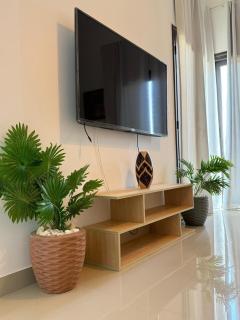 Cozy 2BR with pool access - 3