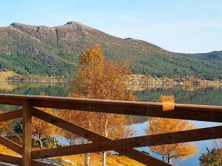 8 person holiday home in Svelgen - Svelgen - 8
