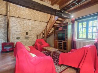 Charming Retreat in Bouniagues - 8