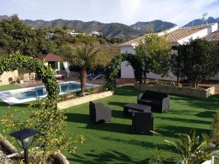 Lopera Cave Apartment with View - Frigiliana - 0