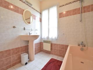 Holiday Home in Faverolles with Heated Pool - Faverolles - 8