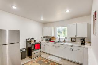 Pet-Friendly Retreat Over 3 Acres in Baldwin! - Baldwin - 9