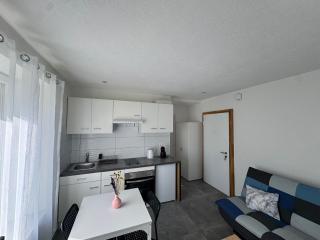 AA - Cosy - 4