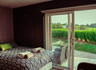 Saul Lodges - 5