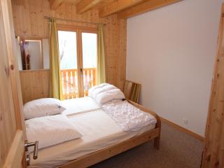 Chalet in Riddes near Ski Lift Les 4 Vallées - La Tzoumaz - 1