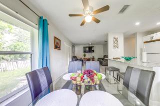 Private Patio and Yard! Lake Worth Beach Retreat - 5