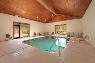 Absolutely Wonderful by American Patriot Getaways - 8