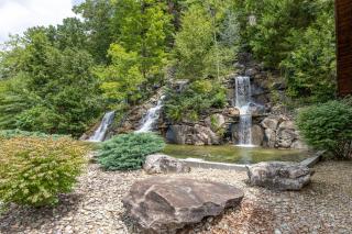 Absolutely Wonderful by American Patriot Getaways - 1
