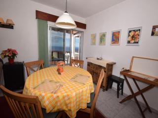 Holiday Home Mesa del Mar near Black Beach - 2