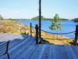6 person holiday home in HENÅN - Sundsandvik - 6