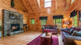 Big Bear Falls by American Patriot Getaways - 1
