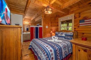Old Glory by American Patriot Getaways - 1
