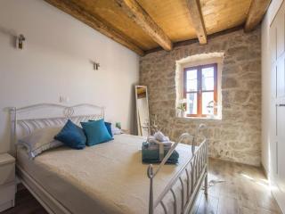 Holiday Home near Vrana Lake and Adriatic Sea - Benkovac - 2
