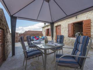 Holiday Home near Vrana Lake and Adriatic Sea - Benkovac - 4