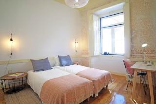 BH2 Charm in bohemian Bairro Alto * 4Bdr * old style - 8