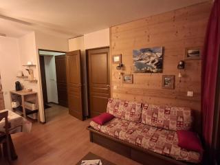 Appartement 2 pièces pour 4 personnes, balcon Ouest - FR-1-263-589 - 0