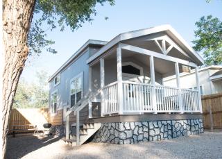 Balanced Rock Cabin #05 - 0