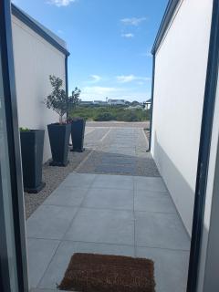 Atlantic Sands Beachfront Estate - 8